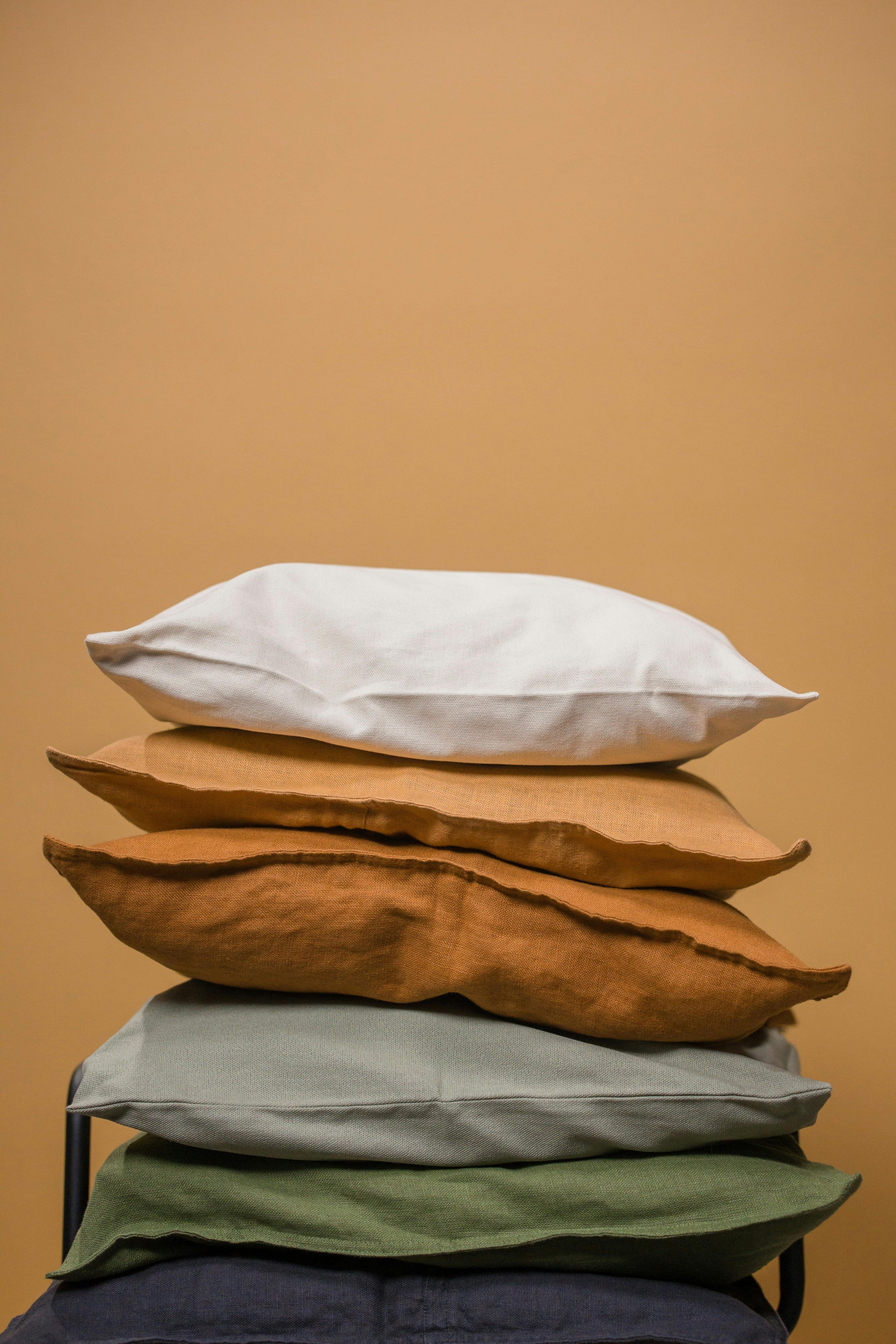 Pillow & Decor