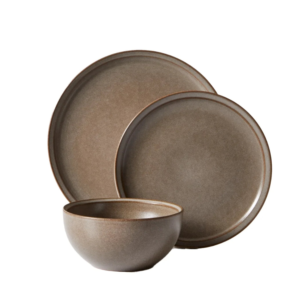 Banks Brown Stoneware (12-Piece)