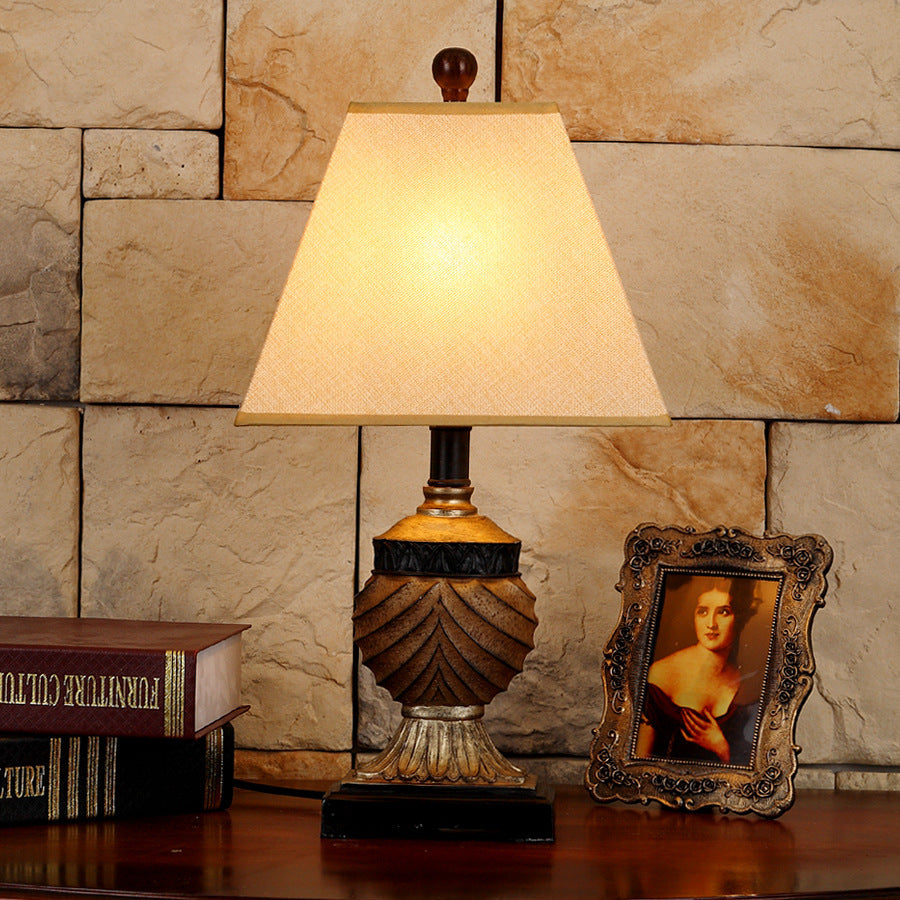 Romantic Retro Study Lamp