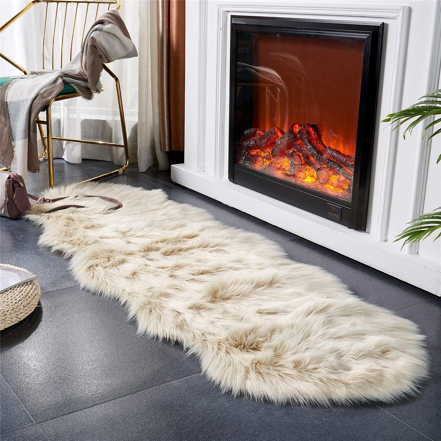 Ultra Soft Shaggy Faux Fur Rug