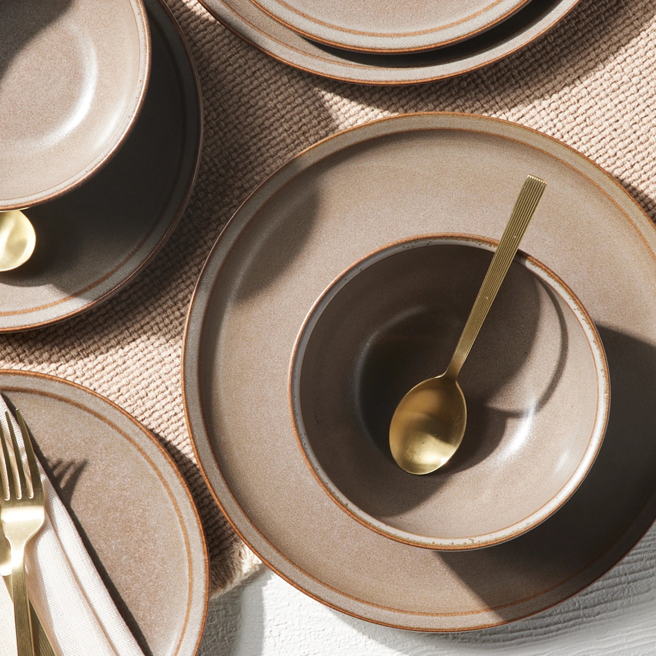 Banks Brown Stoneware (12-Piece)